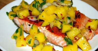 web-Salmon-with-mango-salsa